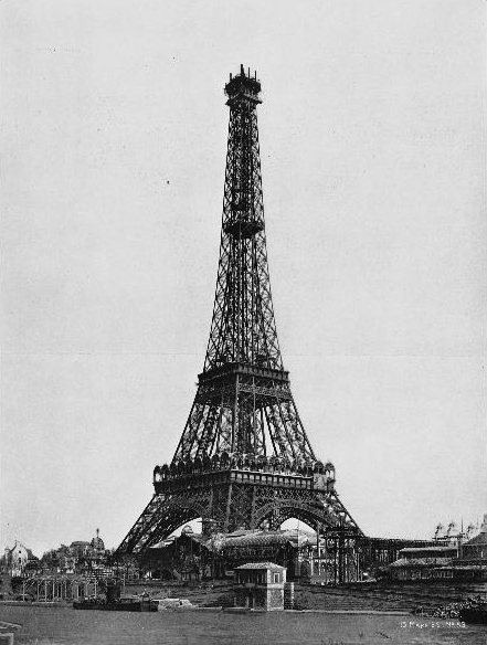 Thang máy của tháp Eiffel (Paris, Pháp)