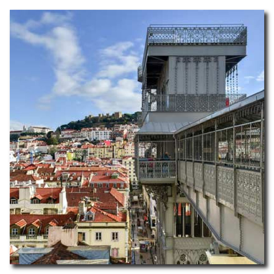 Tham quan thang máy nổi tiếng Santa Justa tại Bồ Đào Nha